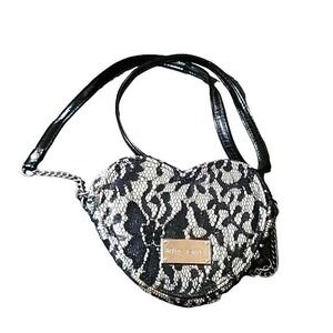 BETSEY JOHNSON Heart Shaped Sequined Crossbody Purse Bag Logo Cute‎ Small Sexy